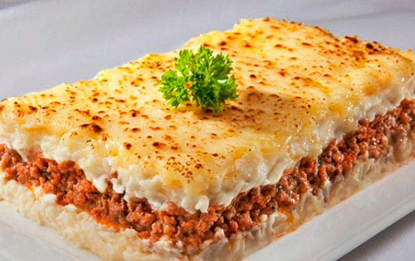 Leia mais sobre o artigo Escondidinho de Requeijão com Carne Moída